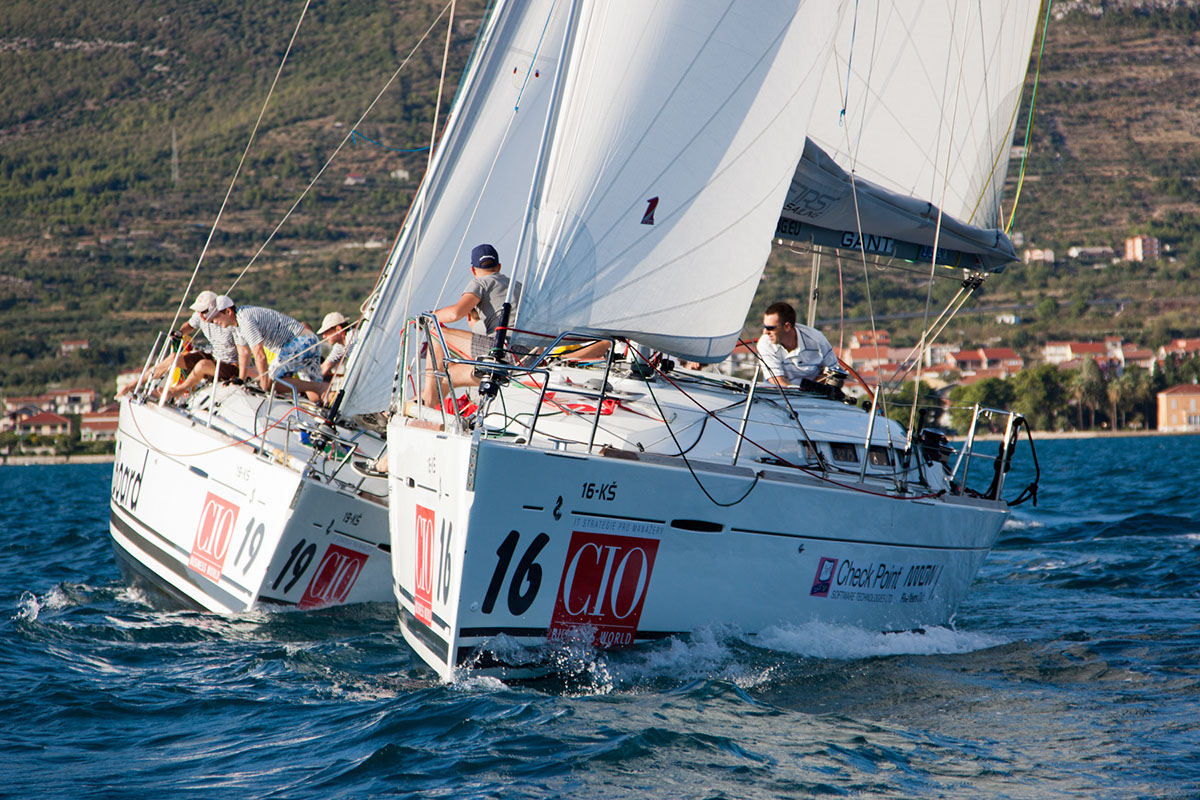 It regatta 2012 6984