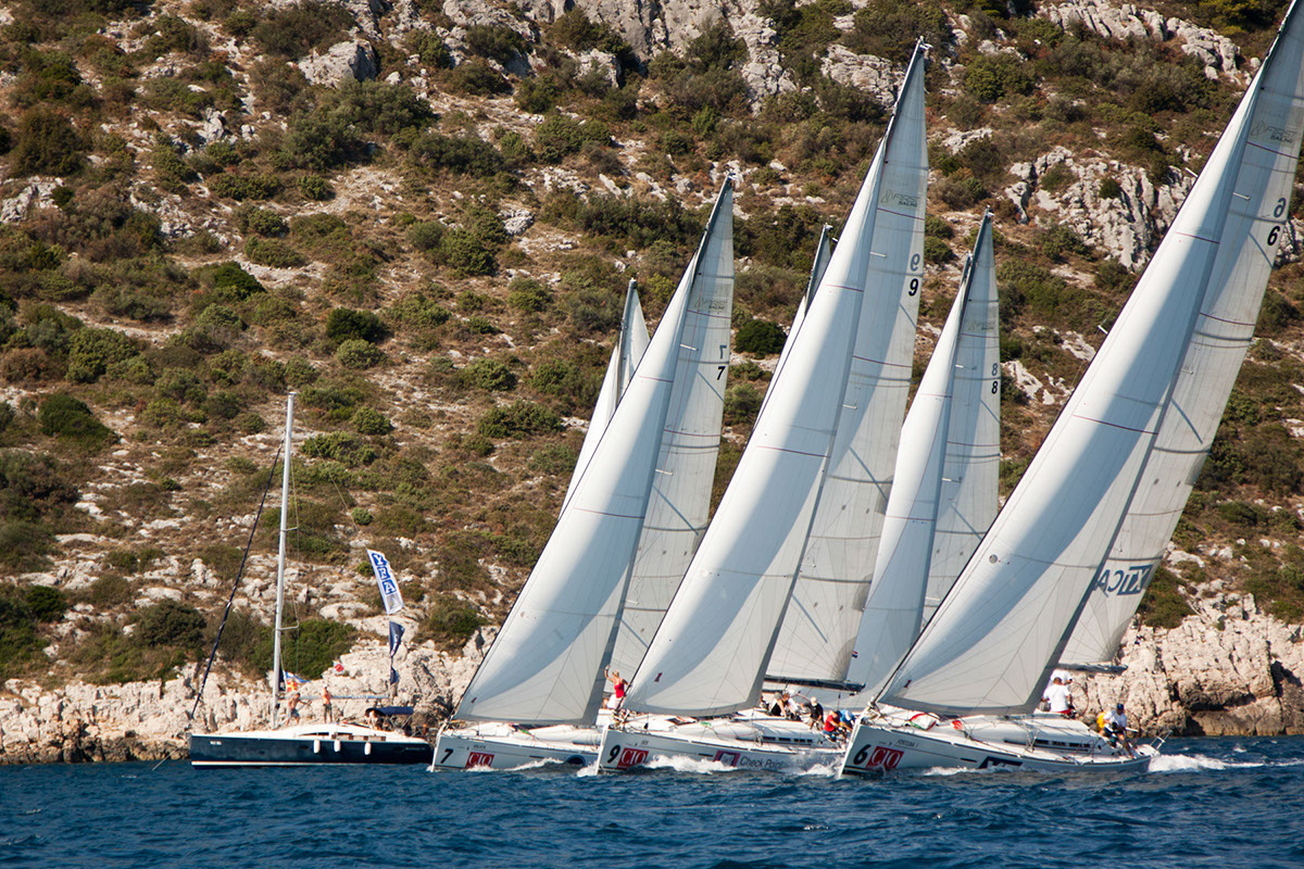 It regatta 2012 7072